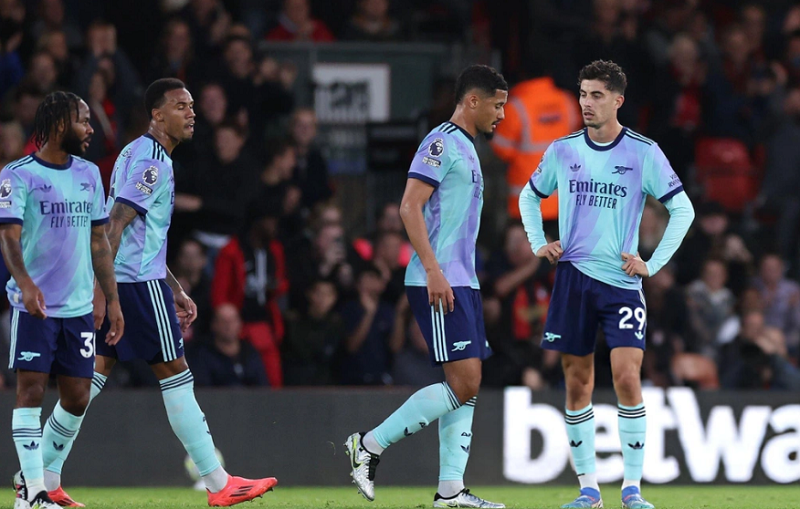 william-saliba-khien-ke-hoach-cua-arsenal-do-song-do-be