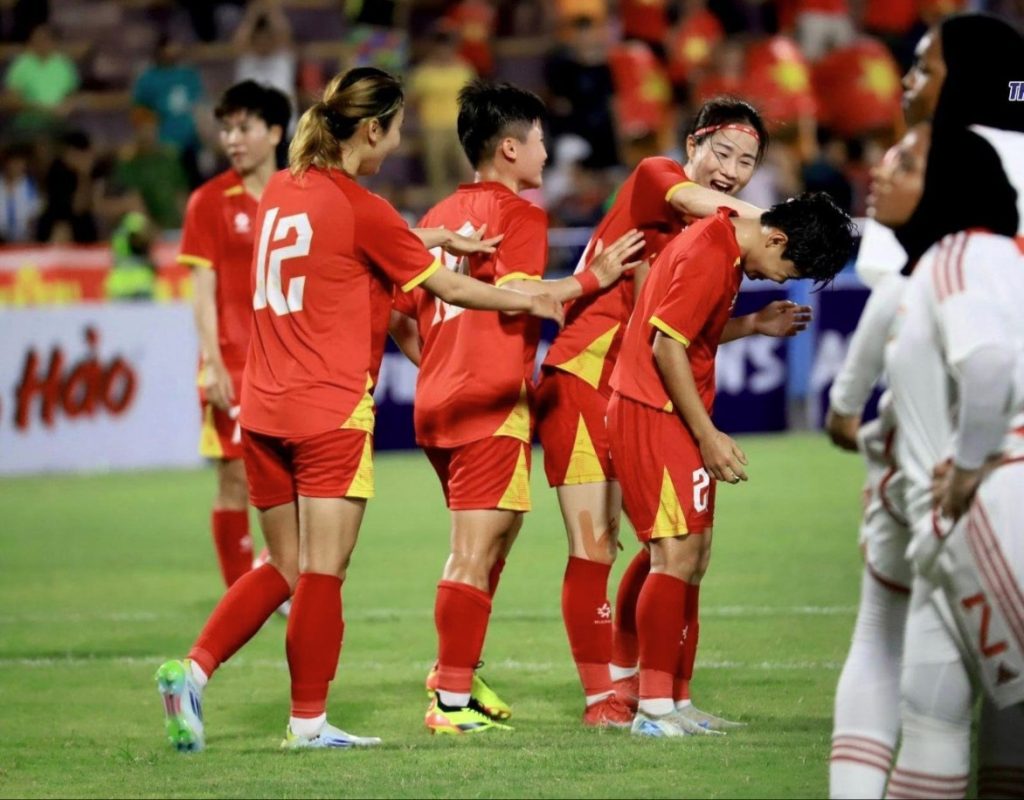 ĐT nữ Việt Nam rơi vào thế khó trong cuộc đua vé dự World Cup 2027.